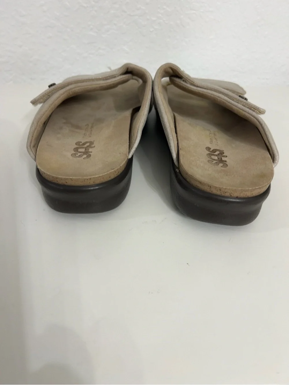 SAS Women’s 8 M Bone Leather Adjustable Comfort Slide Sandals Made USA
